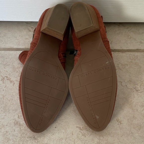 FRANCO SARTO Suede size 7 Franco Sarto 1 1/2” heel burnt orange booties - Picture 4 of 5